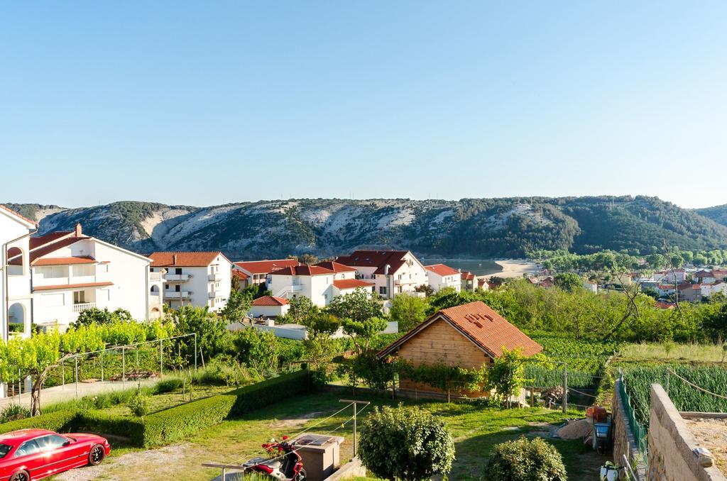 Apartments Dragan Lopar Exteriér fotografie