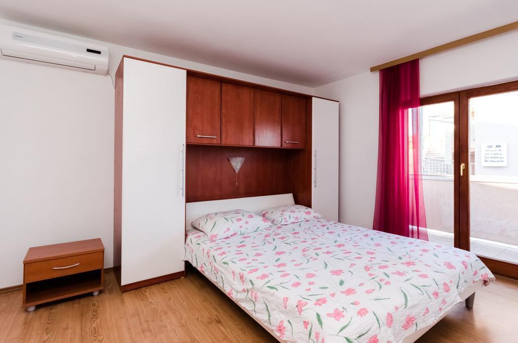 Apartments Dragan Lopar Exteriér fotografie