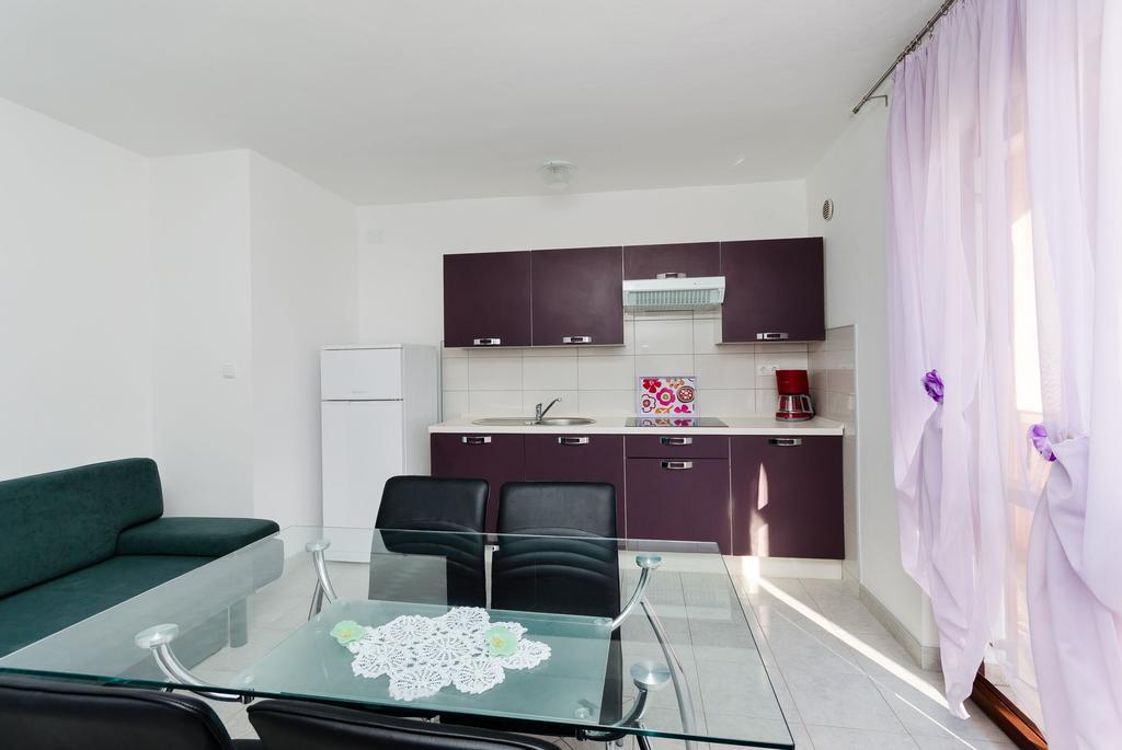 Apartments Dragan Lopar Exteriér fotografie
