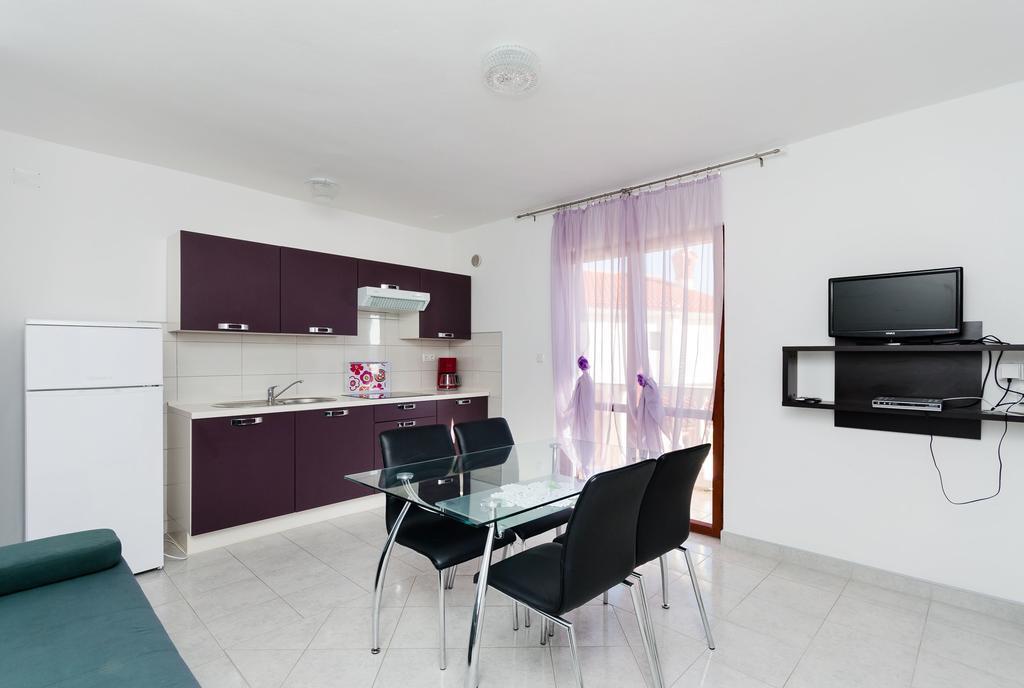 Apartments Dragan Lopar Exteriér fotografie